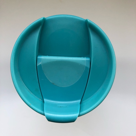 3/$20 - Starbucks Kuala Lumpur insulated coffee cup - Picture 5 of 9